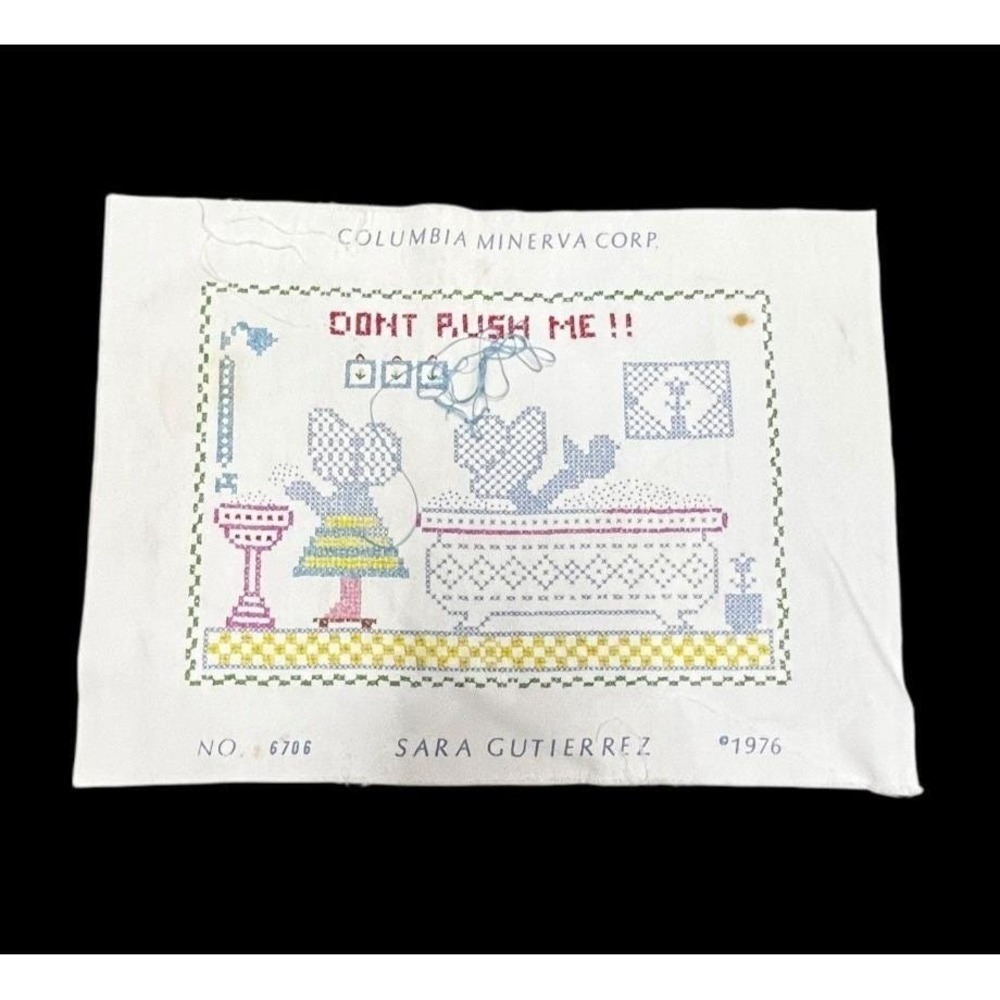 Unfinished Cross Stitch Fabric Pattern Bathroom Grannycore "Don't Rush Me" 1976